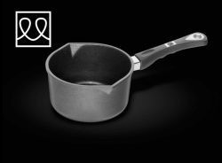 Melk- og sausgryte for induksjon Ø18 cm - AMT GASTROGUS - WORLDS BEST PAN
